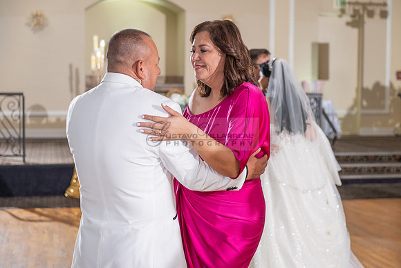 Brenda-and-Ismael-wedding- ceremony-at-St-Vincent-catholic-church-in-Los- Angeles-Ca-photographer-videographer-gvphotoandvide.com-323-633-8283
