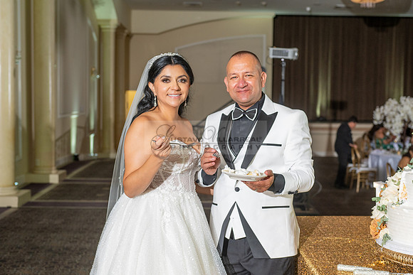Brenda-and-Ismael-wedding- ceremony-at-St-Vincent-catholic-church-in-Los- Angeles-Ca-photographer-videographer-gvphotoandvide.com-323-633-8283