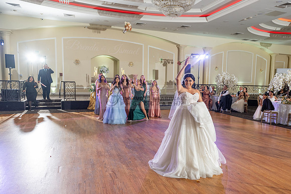 Brenda-and-Ismael-wedding- ceremony-at-St-Vincent-catholic-church-in-Los- Angeles-Ca-photographer-videographer-gvphotoandvide.com-323-633-8283