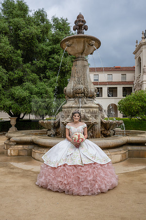 Natalie Gutierrez quinceañera photoshoot at the beautiful and historic place in Pasadena Ca. wedding and sweet 16th Photographer Gustavo Villarreal, 323-633-8283