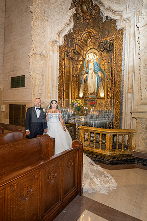 Brenda-and-Ismael-wedding- ceremony-at-St-Vincent-catholic-church-in-Los- Angeles-Ca-photographer-videographer-gvphotoandvide.com-323-633-8283