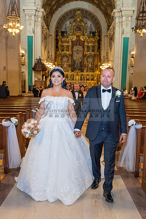 Brenda-and-Ismael-wedding- ceremony-at-St-Vincent-catholic-church-in-Los- Angeles-Ca-photographer-videographer-gvphotoandvide.com-323-633-8283