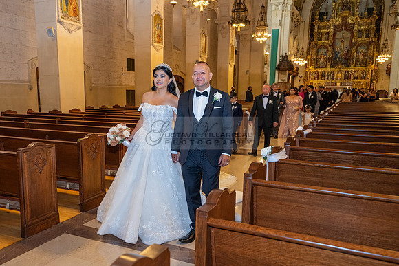 Brenda-and-Ismael-wedding- ceremony-at-St-Vincent-catholic-church-in-Los- Angeles-Ca-photographer-videographer-gvphotoandvide.com-323-633-8283