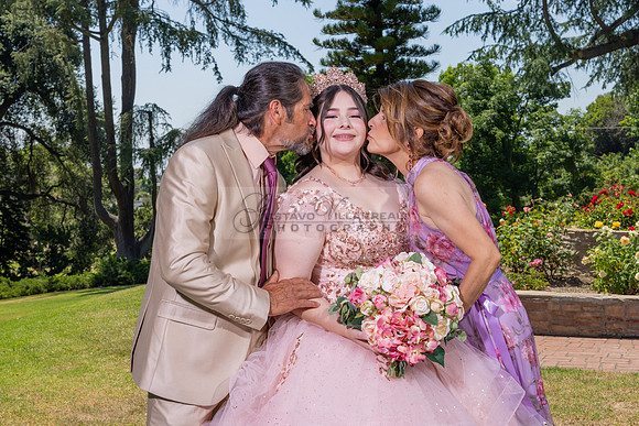 Samantha Olmos-quinceanera-celebration-photography-video-service-in-City-of-Downey-Ca-by-Gustavo-Villarreal-photography-323-633-8283