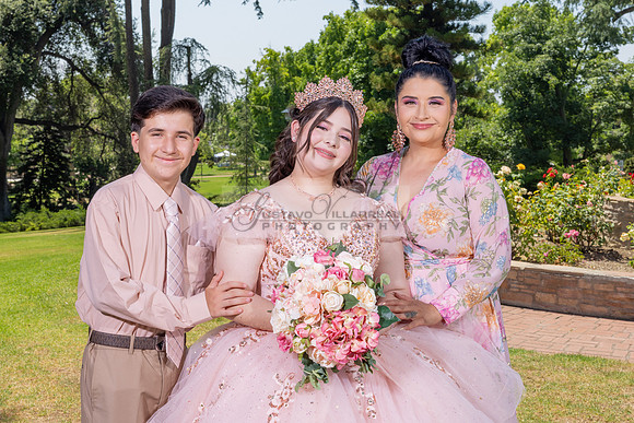 Samantha Olmos-quinceanera-celebration-photography-video-service-in-City-of-Downey-Ca-by-Gustavo-Villarreal-photography-323-633-8283