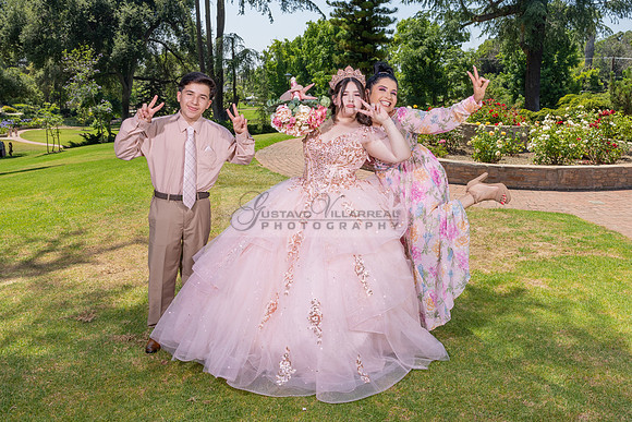 Samantha Olmos-quinceanera-celebration-photography-video-service-in-City-of-Downey-Ca-by-Gustavo-Villarreal-photography-323-633-8283