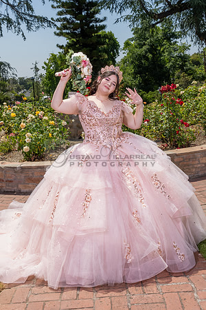 Samantha Olmos-quinceanera-celebration-photography-video-service-in-City-of-Downey-Ca-by-Gustavo-Villarreal-photography-323-633-8283