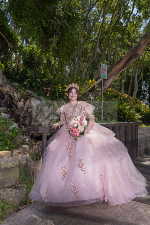 Samantha Olmos-quinceanera-celebration-photography-video-service-in-City-of-Downey-Ca-by-Gustavo-Villarreal-photography-323-633-8283