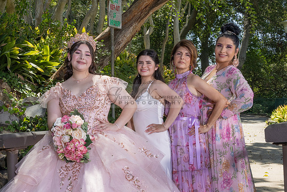 Samantha Olmos-quinceanera-celebration-photography-video-service-in-City-of-Downey-Ca-by-Gustavo-Villarreal-photography-323-633-8283