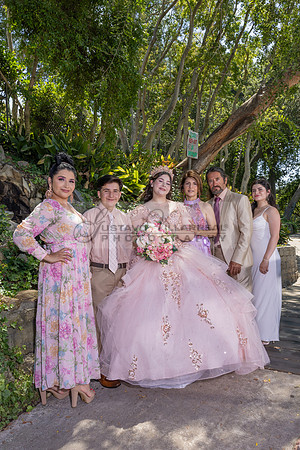 Samantha Olmos-quinceanera-celebration-photography-video-service-in-City-of-Downey-Ca-by-Gustavo-Villarreal-photography-323-633-8283