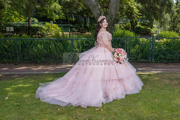 Samantha Olmos-quinceanera-celebration-photography-video-service-in-City-of-Downey-Ca-by-Gustavo-Villarreal-photography-323-633-8283