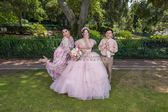 Samantha Olmos-quinceanera-celebration-photography-video-service-in-City-of-Downey-Ca-by-Gustavo-Villarreal-photography-323-633-8283
