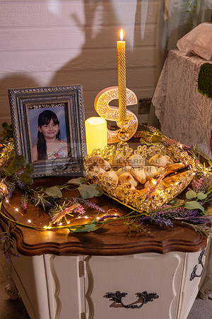 Samantha Olmos-quinceanera-celebration-photography-video-service-in-City-of-Downey-Ca-by-Gustavo-Villarreal-photography-323-633-8283
