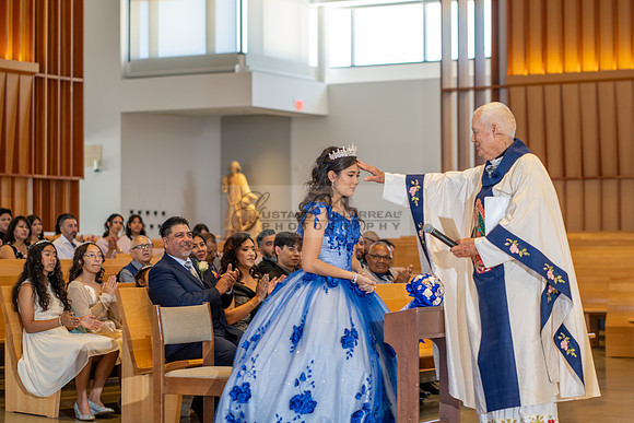 Violeta Noemi quinceanera celebration, photographer , videographer in Hacienda Heights Ca, Montebello Ca, Gustavo Villarreal Photography, 323-633-8283, www.gvphotoandvideo.com