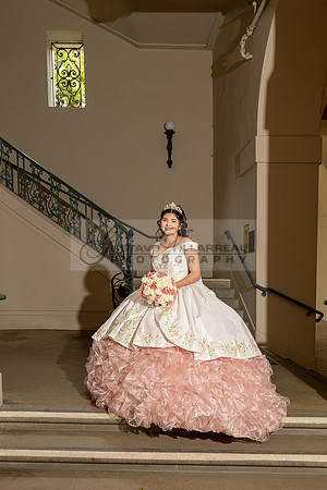 Natalie Gutierrez quinceañera photoshoot at the beautiful and historic place in Pasadena Ca. wedding and sweet 16th Photographer Gustavo Villarreal, 323-633-8283