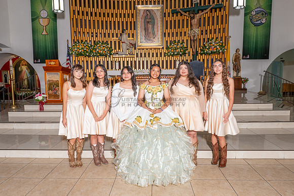 Arianna Tejada quinceanera celebration, photography, videography at Our lady of Guadalupe in El Monte Ca, Fiesta Mexican banquet Hall Montclair Ca, Gustavo Villarreal photo and video, 323-633-8283, ww