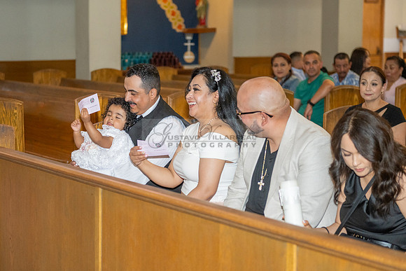 Nazareth Bautizo fotografias y videos en Whittier Ca, reception at Grand premier Banquet hall in Gardena Ca. Gustavo Villarreal photographer 323-633-8283, www.gvphotoandvideo.com