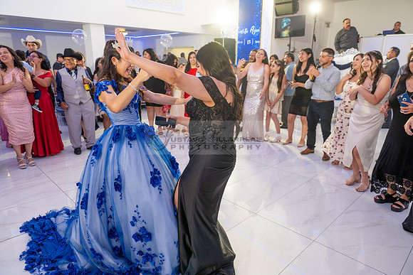 Violeta Noemi quinceanera celebration, photographer , videographer in Hacienda Heights Ca, Montebello Ca, Gustavo Villarreal Photography, 323-633-8283, www.gvphotoandvideo.com
