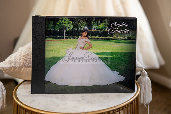 Sophia Danielle quinceanera celebration at The White House Event Center in Anaheim Ca, photography and video by Gustavo Villarreal Photography, 323-633-8283, www.gvphotoandvideo.com