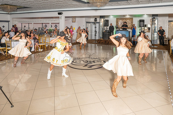 Arianna Tejada quinceanera celebration, photography, videography at Our lady of Guadalupe in El Monte Ca, Fiesta Mexican banquet Hall Montclair Ca, Gustavo Villarreal photo and video, 323-633-8283, ww
