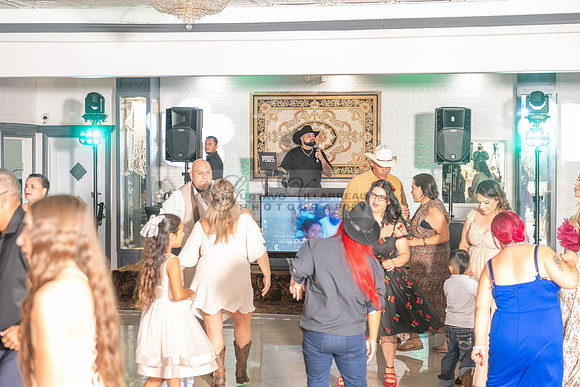 Arianna Tejada quinceanera celebration, photography, videography at Our lady of Guadalupe in El Monte Ca, Fiesta Mexican banquet Hall Montclair Ca, Gustavo Villarreal photo and video, 323-633-8283, ww