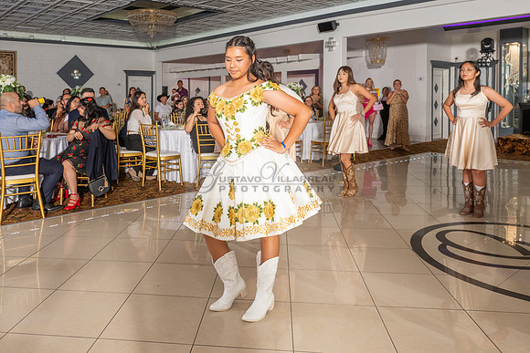 Arianna Tejada quinceanera celebration, photography, videography at Our lady of Guadalupe in El Monte Ca, Fiesta Mexican banquet Hall Montclair Ca, Gustavo Villarreal photo and video, 323-633-8283, ww