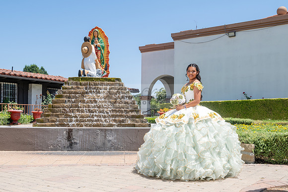 Arianna Tejada quinceanera celebration, photography, videography at Our lady of Guadalupe in El Monte Ca, Fiesta Mexican banquet Hall Montclair Ca, Gustavo Villarreal photo and video, 323-633-8283, ww