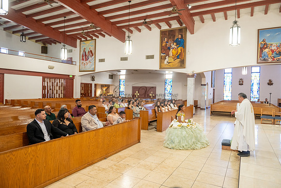 Arianna Tejada quinceanera celebration, photography, videography at Our lady of Guadalupe in El Monte Ca, Fiesta Mexican banquet Hall Montclair Ca, Gustavo Villarreal photo and video, 323-633-8283, ww