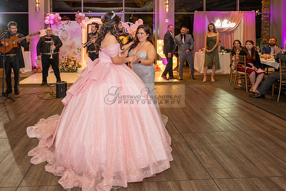 Sophia Salas LINK #2 quinceanera, celebration, Rio Hondo Country Club, Downey Ca, 323-633-8283, www.gustavovillarreal.com