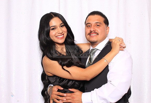 Stephanie and Albert wedding celebration, photo booth in Redondo Beach Ca, Gustavo Villarreal Photography, 323-633-8283, www.gvphotoandvideo.com