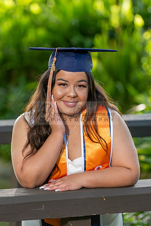 Melanie graduation photographer CSUF, California State University Fullerton, Whittier Ca, Gustavo Villarreal Photography, 323-633-8283, www.gvphotoandvideo.com