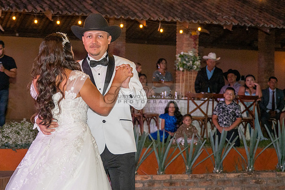 Lalo and Indira wedding, boda en Puga Nayarit Mexico, Gustavo Villarreal Photography, 323-633-8283, www.gustavovillarreal.com
