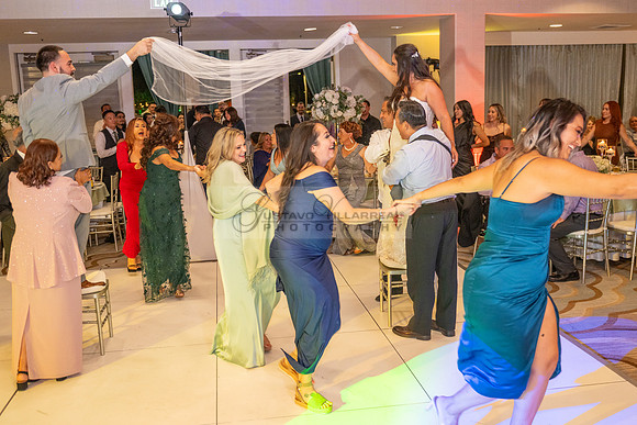 LINK-#1-Stephanie and Albert wedding photography, celebration at Sonesta Redondo Beach and Marina in Redondo Beach Ca, photographer, videographer, Gustavo Villarreal, 323-633-8283, www.gvphotoandvideo