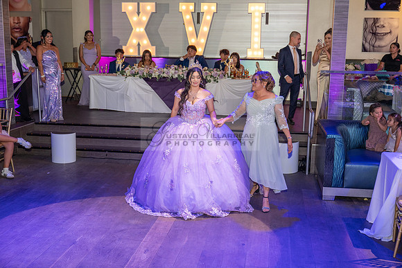 Leah Torres quinceanera celebration, reception, photography, videography, reception, Quiet Cannon Banquet Hall in the city of Montebello Ca, Gustavo Villarreal photographer, 323-633-8283, www.gvphotoa