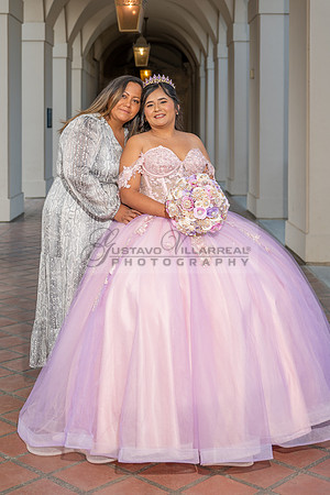 Camila Pacheco quinceanera, sweet 16, photo session in Pasadena City Hall in Pasadena California, photography and videography by Gustavo Villarreal photographer, 323-633-8283, www.gvphotoandvideo.com