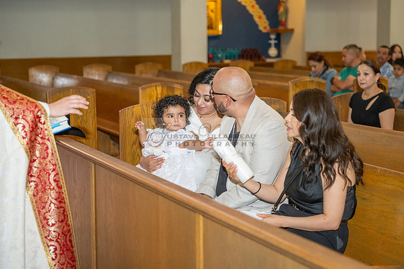 Nazareth Bautizo fotografias y videos en Whittier Ca, reception at Grand premier Banquet hall in Gardena Ca. Gustavo Villarreal photographer 323-633-8283, www.gvphotoandvideo.com
