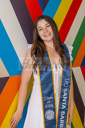 Lauren Berry graduation photos, portraits at UCSB Santa Barbara Ca. Gustavo Villarreal Photography, 323-633-8283