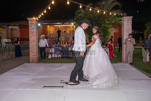 Lalo and Indira wedding, boda en Puga Nayarit Mexico, Gustavo Villarreal Photography, 323-633-8283, www.gustavovillarreal.com