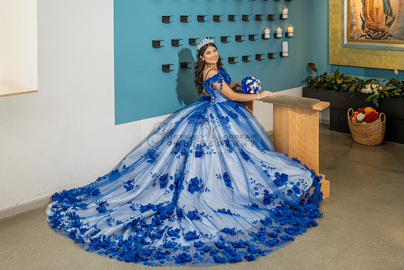 Violeta Noemi quinceanera celebration, photographer , videographer in Hacienda Heights Ca, Montebello Ca, Gustavo Villarreal Photography, 323-633-8283, www.gvphotoandvideo.com