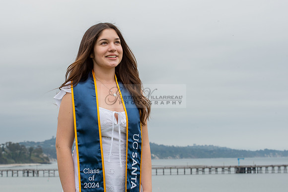 Lauren Berry graduation photos, portraits at UCSB Santa Barbara Ca. Gustavo Villarreal Photography, 323-633-8283