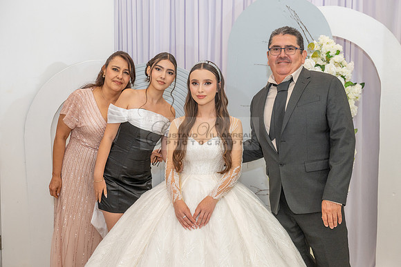 Camila Campa quinceanera, sweet 16, celebration at Elite Banquet Hall in Maywood Ca, Huntington Park Ca, by Gustavo Villarreal Photography, videography 323-633-8283, www.gustavovillarreal.com