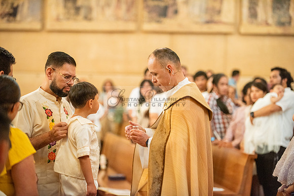 Baptism photographer, videographer at Cathedral of our Lady of Angeles in Los Angeles Ca. Gustavo Villarreal Photography, 323-633-8283, www.gvphotoandvideo.com