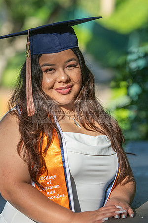 Melanie graduation photographer CSUF, California State University Fullerton, Whittier Ca, Gustavo Villarreal Photography, 323-633-8283, www.gvphotoandvideo.com