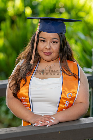 Melanie graduation photographer CSUF, California State University Fullerton, Whittier Ca, Gustavo Villarreal Photography, 323-633-8283, www.gvphotoandvideo.com