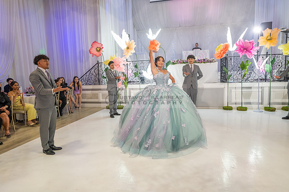 LINK #2-Janelle Ornelas, Sweet Sixteen, quinceanera, celebration at El Palacio Hall in south El Monte Ca, Gustavo Villarreal Photography, 323-633-8283, www.gvphotoandvideo.com