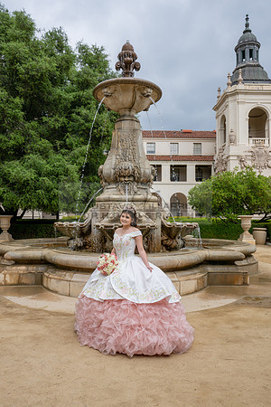 Natalie Gutierrez quinceañera photoshoot at the beautiful and historic place in Pasadena Ca. wedding and sweet 16th Photographer Gustavo Villarreal, 323-633-8283