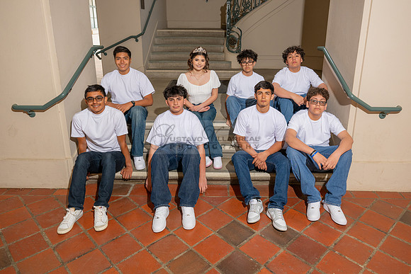 Natalie Gutierrez quinceañera photoshoot at the beautiful and historic place in Pasadena Ca. wedding and sweet 16th Photographer Gustavo Villarreal, 323-633-8283