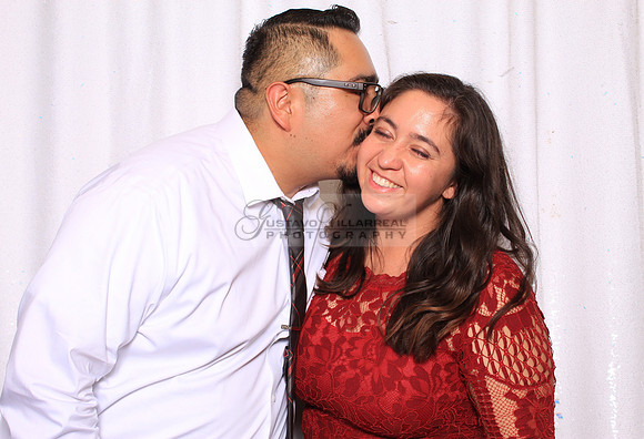 Stephanie and Albert wedding celebration, photo booth in Redondo Beach Ca, Gustavo Villarreal Photography, 323-633-8283, www.gvphotoandvideo.com