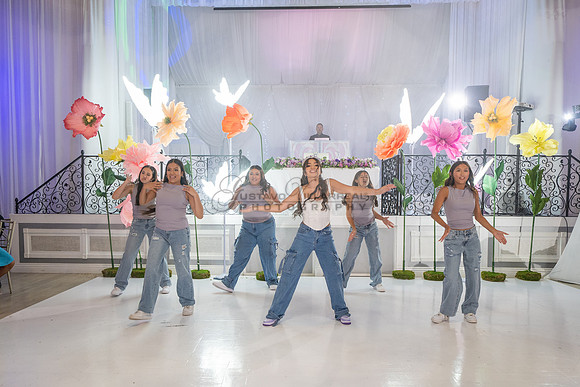 LINK #2-Janelle Ornelas, Sweet Sixteen, quinceanera, celebration at El Palacio Hall in south El Monte Ca, Gustavo Villarreal Photography, 323-633-8283, www.gvphotoandvideo.com