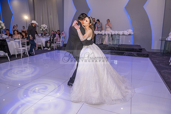 Camila Campa quinceanera, sweet 16, celebration at Elite Banquet Hall in Maywood Ca, Huntington Park Ca, by Gustavo Villarreal Photography, videography 323-633-8283, www.gustavovillarreal.com